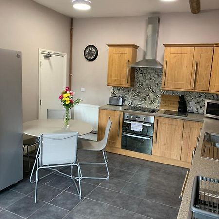 Studio Double. Own Bathroom, Shared Kitchen Bewdley Luaran gambar